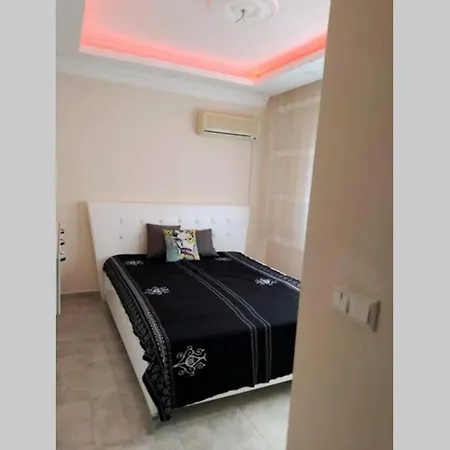 Tatil Evi Duplex House With Terrace, 3 Mins To The Sea! Antalya