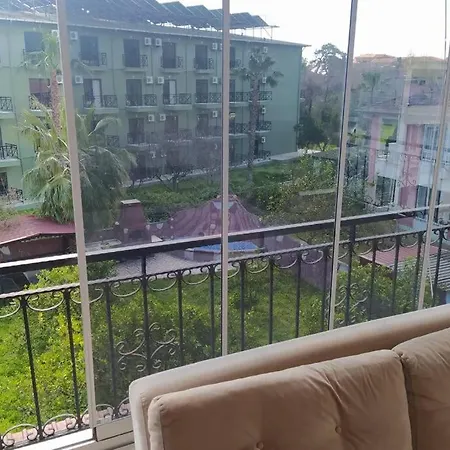 Duplex House With Terrace, 3 Mins To The Sea!